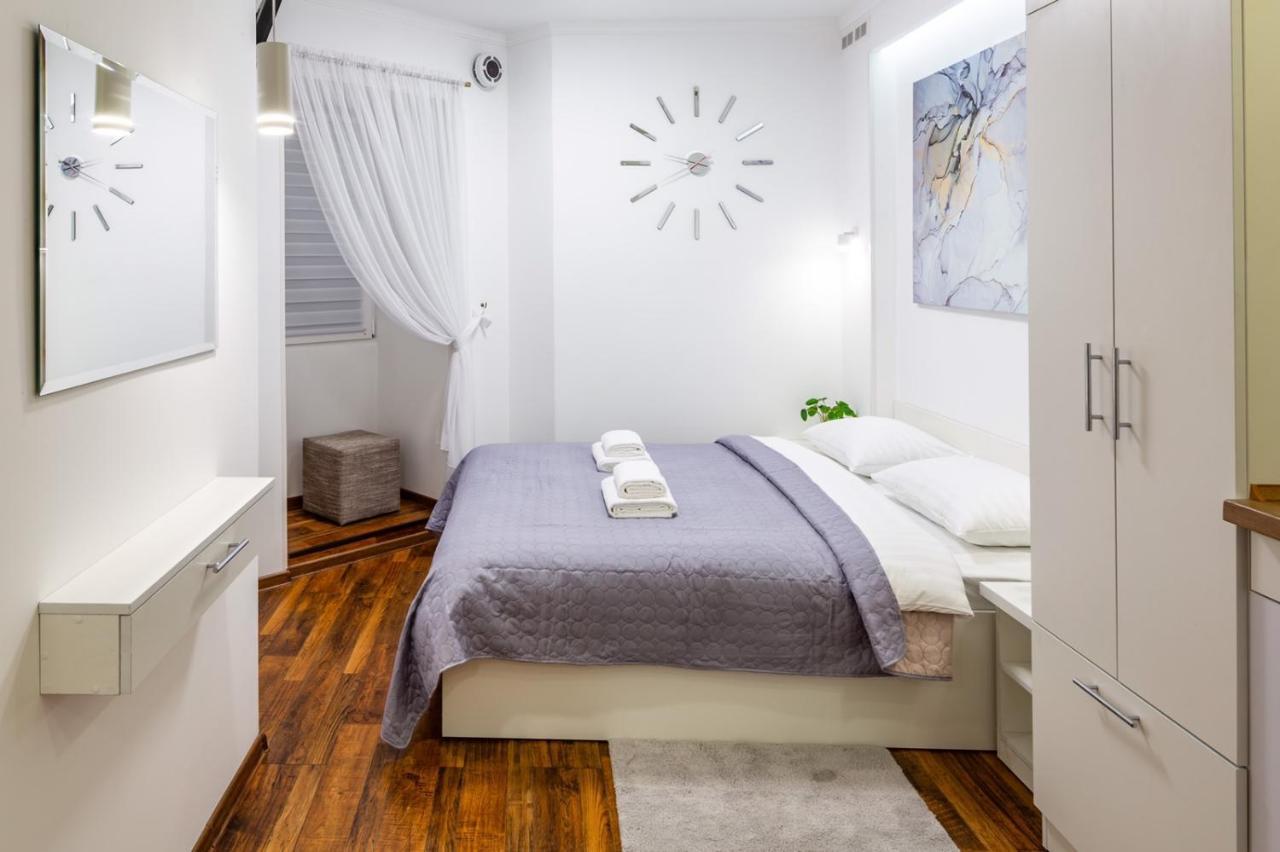 Cozy Apartments Center 利沃夫 外观 照片