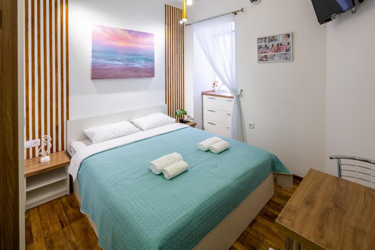 Cozy Apartments Center 利沃夫 外观 照片