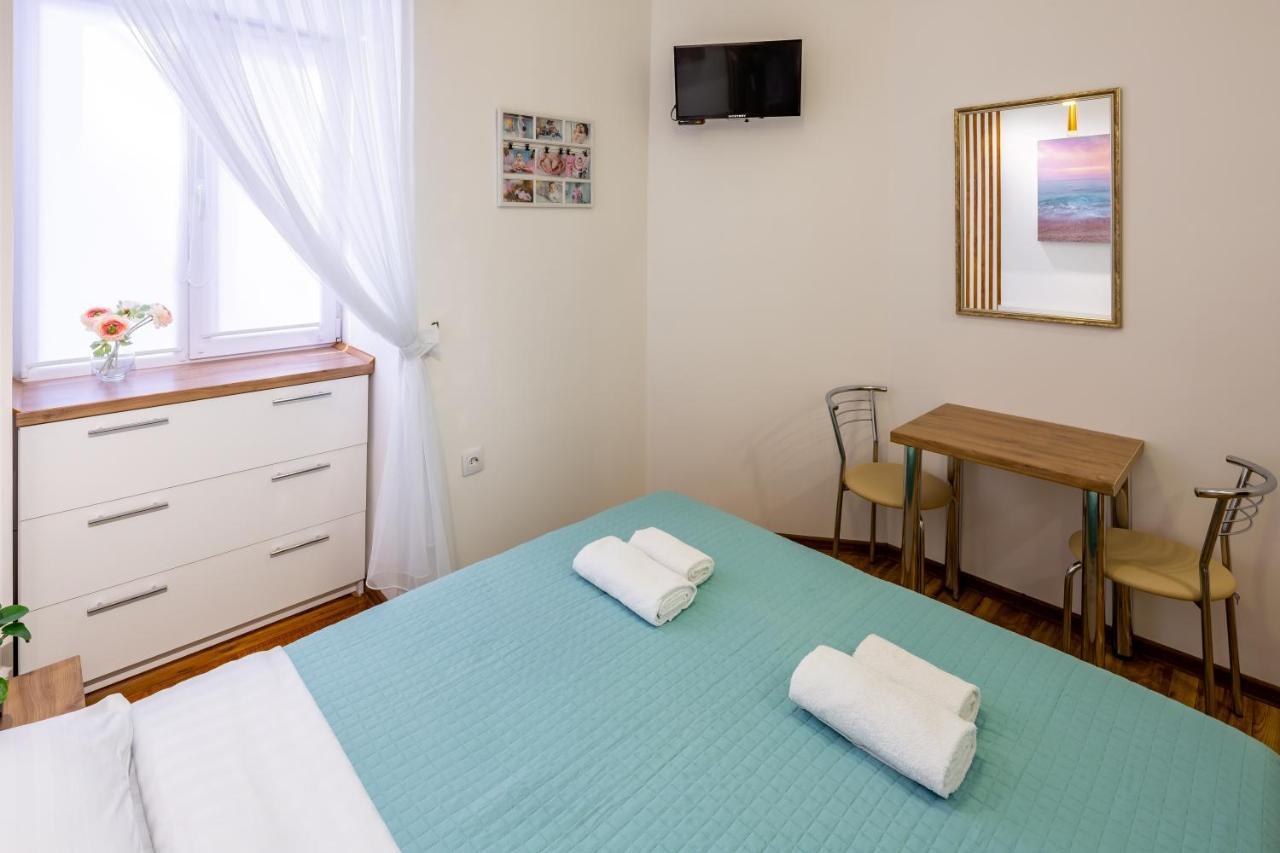 Cozy Apartments Center 利沃夫 外观 照片