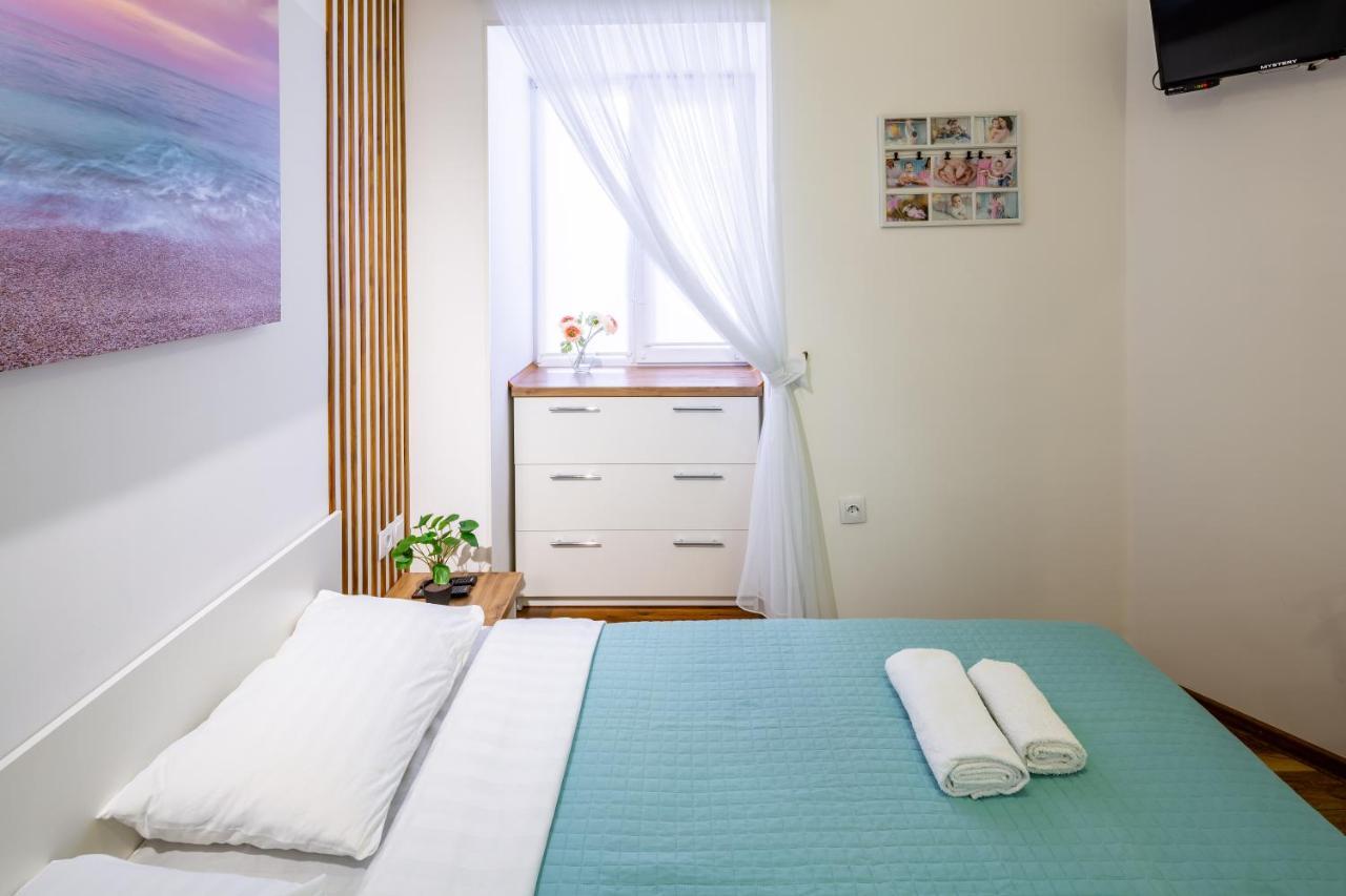 Cozy Apartments Center 利沃夫 外观 照片